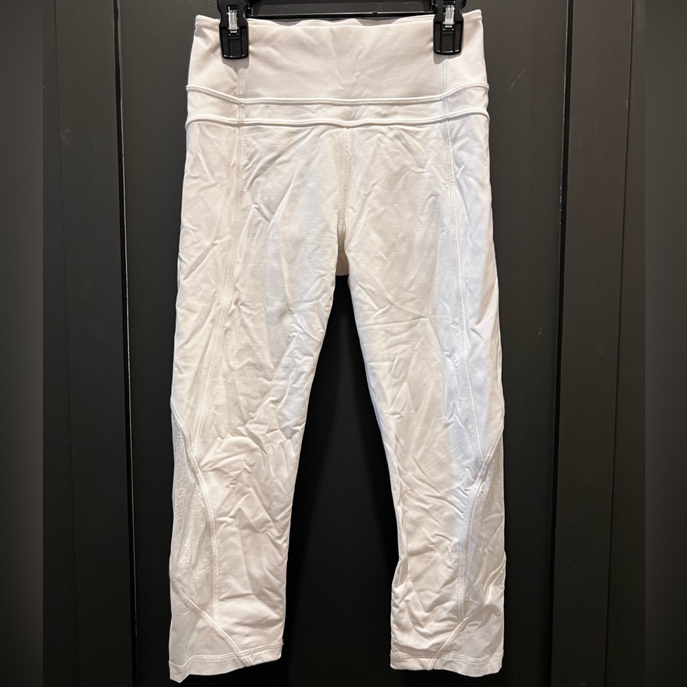 Lululemon White Cropped Leggings